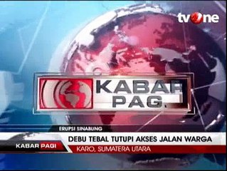 Debu Tebal Tutupi Rumah dan Jalan Pasca Erupsi Sinabung