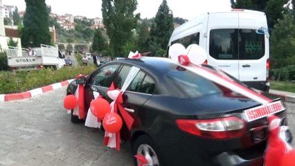 Başkan Koca'nın makam aracı, down sendromlu genç için sünnet arabası oldu