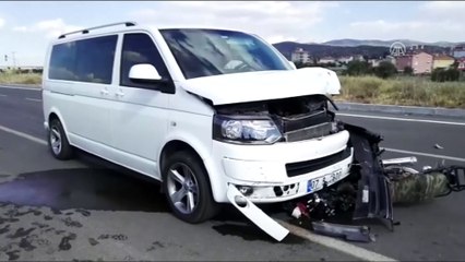 Minibüs ile motosiklet çarpıştı: 2 ölü - KONYA