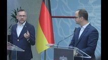 Ministri gjerman: Emigrantët, jo kusht për Shqipërinë, opozita të votojë ‘Magjistratët’