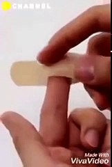 ضاع عمرنا و نحن نلصقها غلط.... شاهد الفيديو لن تندم ابدا