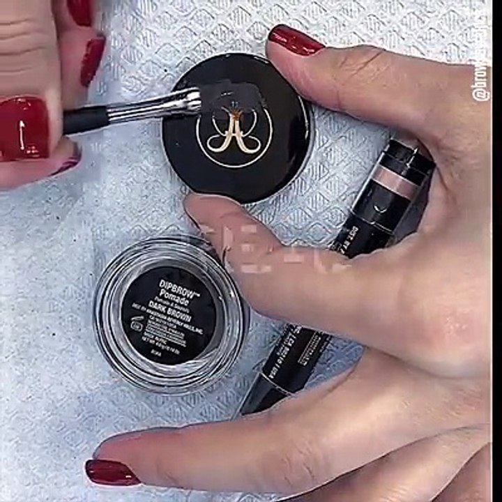 How to achieve perfect brows!By  rowsbyralucaIG: