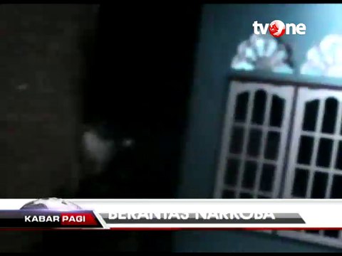 Penggerebekan Rumah Bandar Narkoba di Jambi