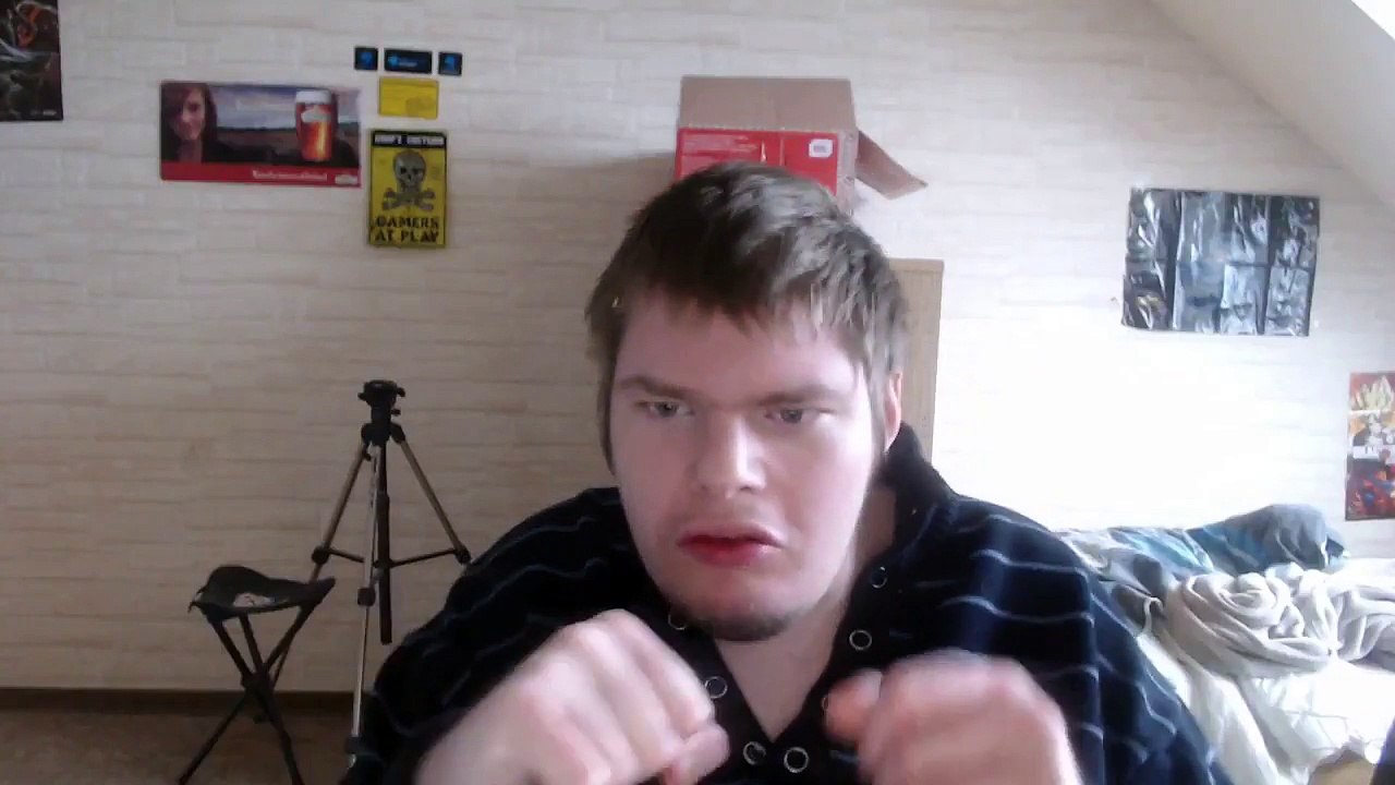 Mimons handpuppe sein Bruder wünsch frohen 24 Einstich am Bahnhofsklo (720p_30fps_H264-192kbit_AAC)
