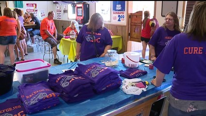 Illinois Community Raises Money to Support Boy Fighting Deadly Disease