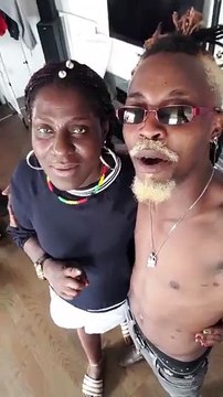 ARISTO LE BLEDARD FAIT SON SHOW A LA DANSE EROTIQUE