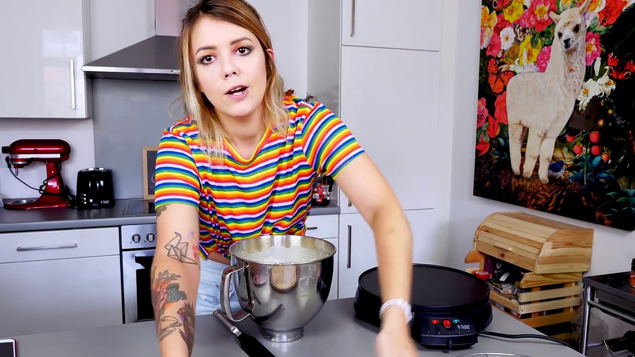 Wie schmeckt ein Rainbow Crepe Cake aus ASMR Videos?