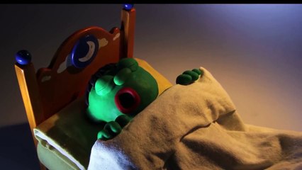 Superhero Baby Hulk VS Slenderman Funny Play Doh Stop Motion Cartoons