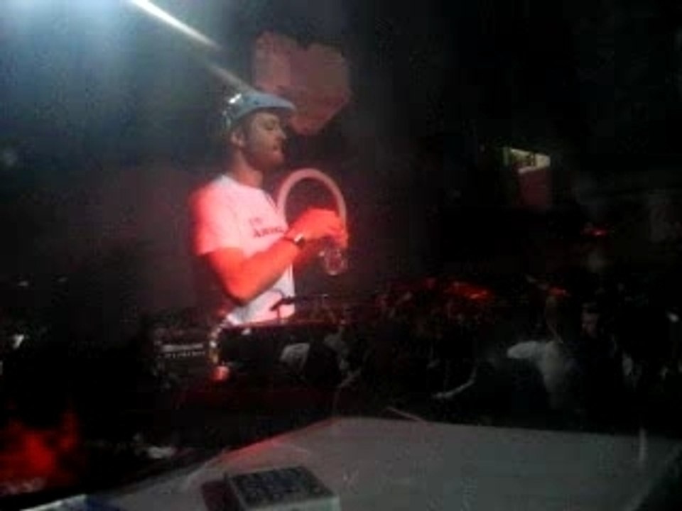 SebLéger @ Inox