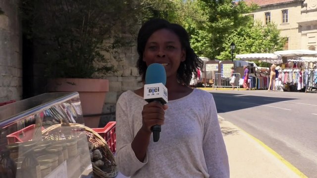 Alpes-de-Haute-Provence : Le marché de Forcalquier serait-il trop touristique ?