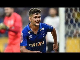 下载视频: Cruzeiro 2 x 1 Atlético-PR (HD) Melhores Momentos (1º Tempo) Brasileirão 22/07/2018