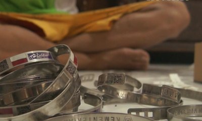 Pembuatan Gelang Haji untuk Simpan Data Calon Jemaah Haji