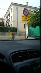 Signalisation étrange à Aix-en-Provence