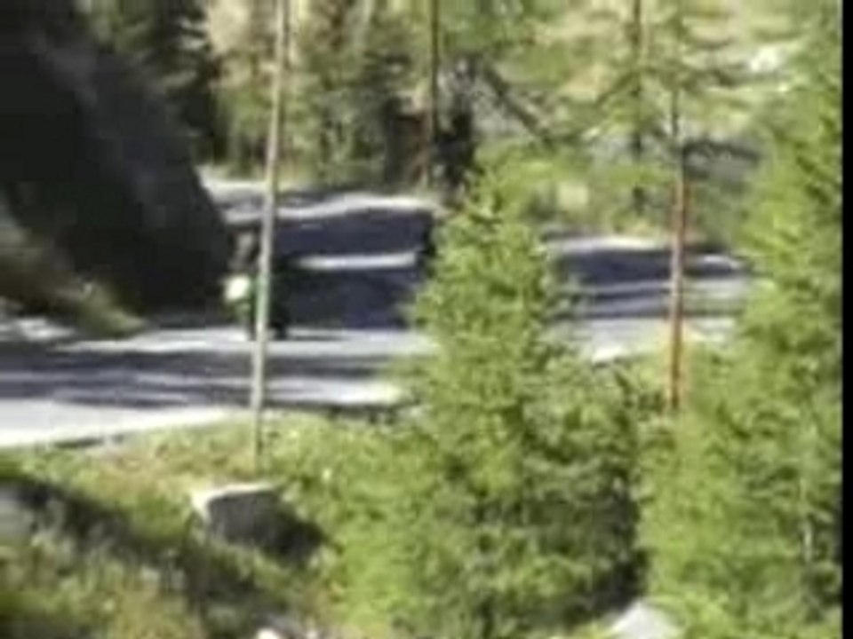 Hornet vs zx6r briancon 2007