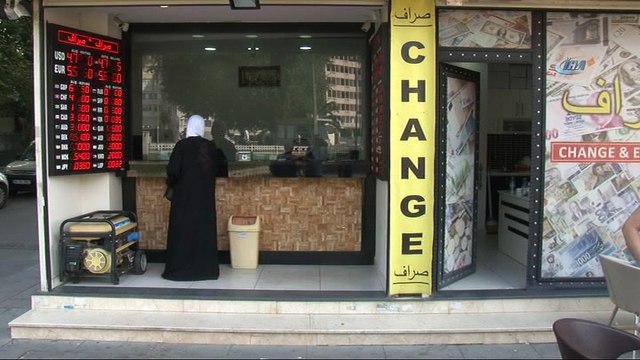 Fatih'te 150 bin dolarlık döviz bürosu soygunu kamerada