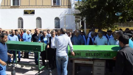 Katledilen anne ve iki çocuğu toprağa verildi