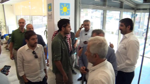 İYİ Parti Genel Başkan Yardımcısı Koncuk: 'İYİ Parti'de sıkıntı yok. Yolumuza emin adımlarla devam edeceğiz'