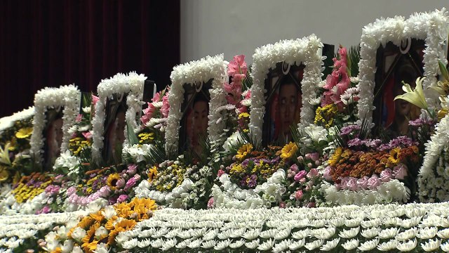 '잊지 않겠습니다'...헬기추락 순직 장병 영결식 엄수 / YTN