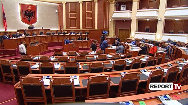 Luan Rama: S’e votojmë ligjin për ‘Magjistratët’, Kuvendi jo pushime, të zgjidhë Kushtetuesen