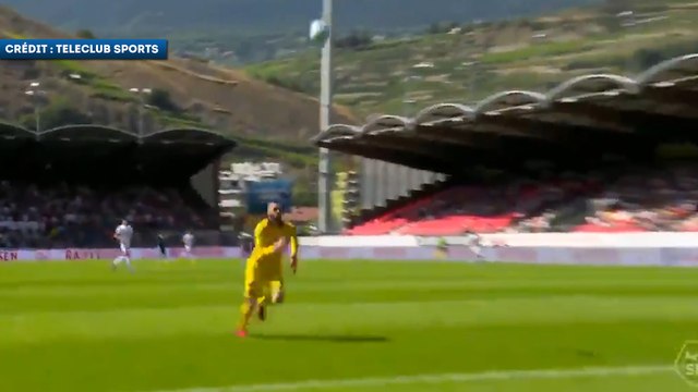 Le but improbable de 70 mètres de Dragan Mihajlovic en championnat suisse
