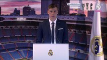 Andriy Lunin sorprende a todos hablando en español durante su presentación con el Real Madrid