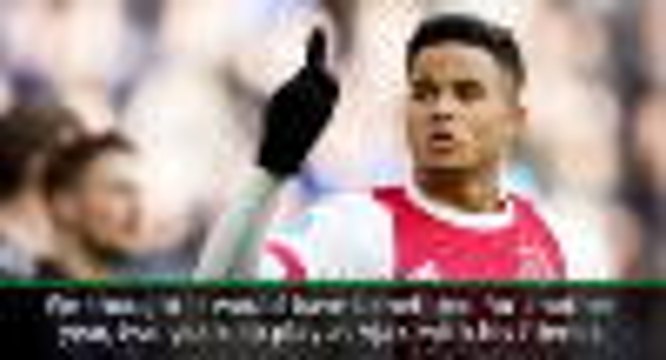 Couldn't agree on a contract with Kluivert - Van der Sar