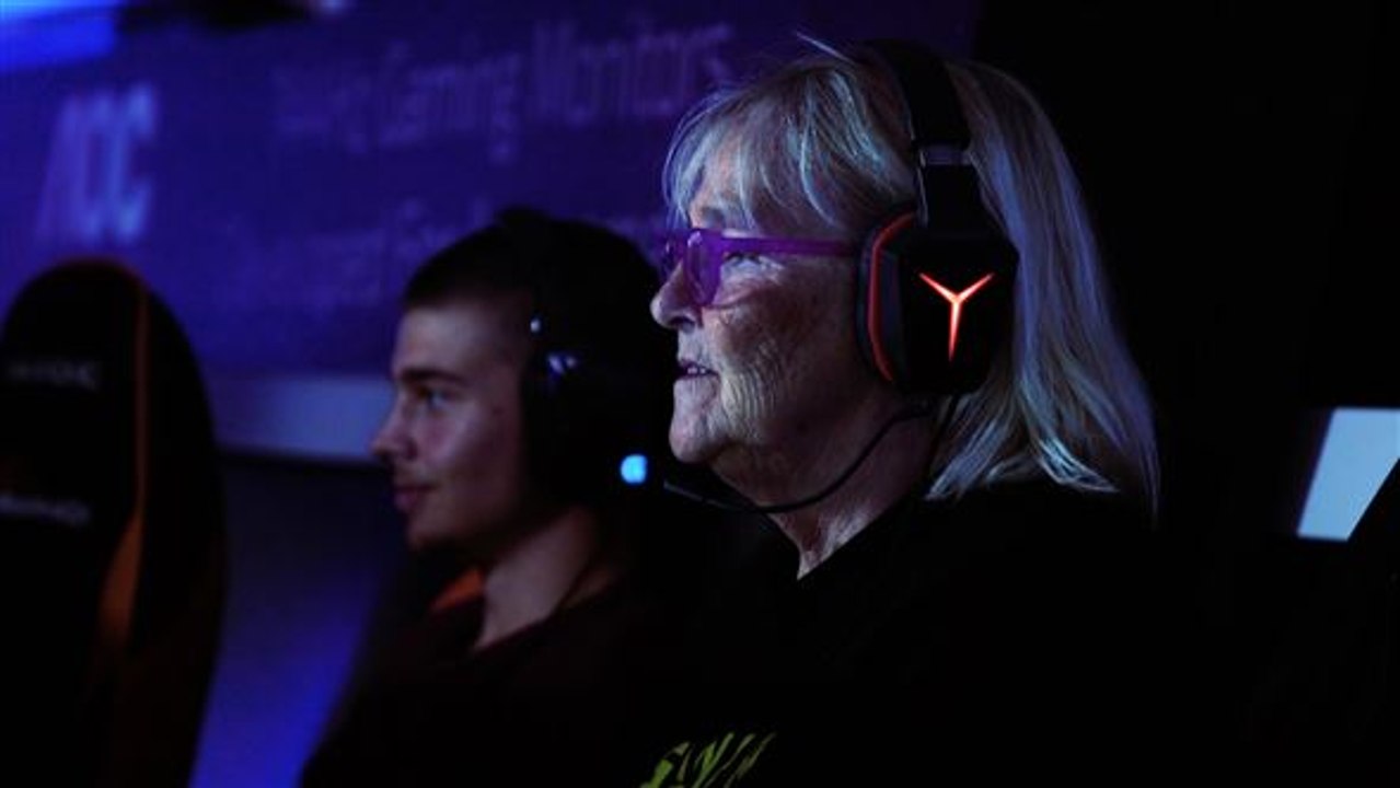 Ego-Shooter: Diese Oma schlägt sie alle