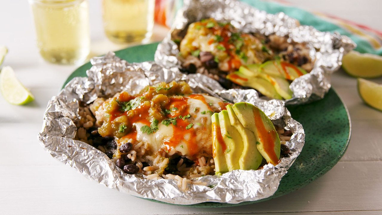 Dinner Tonight: Salsa Verde Chicken & Rice Foil Packs