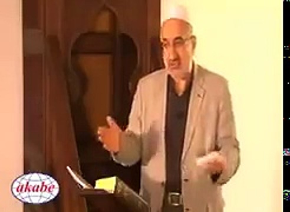 Mustafa İslamoğlu  Cinleri inkar ediyor