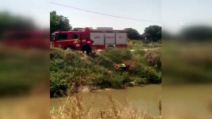 Bataklıkta mahsur kalan köpeği itfaiye kurtardı - DENİZLİ