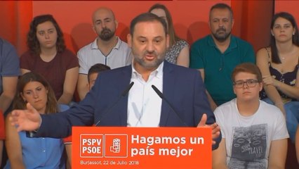 Ábalos compara a Puigdemont con un "caudillo"