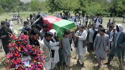 Colaborador da AFP é enterrado no Afeganistão