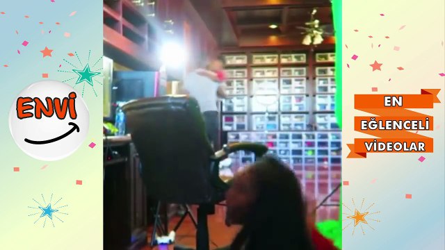 En Komik Şaka Videoları Komik Şakalar