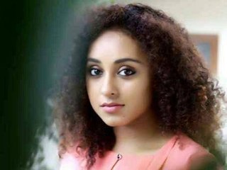 പേളി മാണിയും ശ്രിനിഷും ഹൃദയം കൈമാറി? സംഭവം ഇങ്ങനെ | filmibeat Malayalam