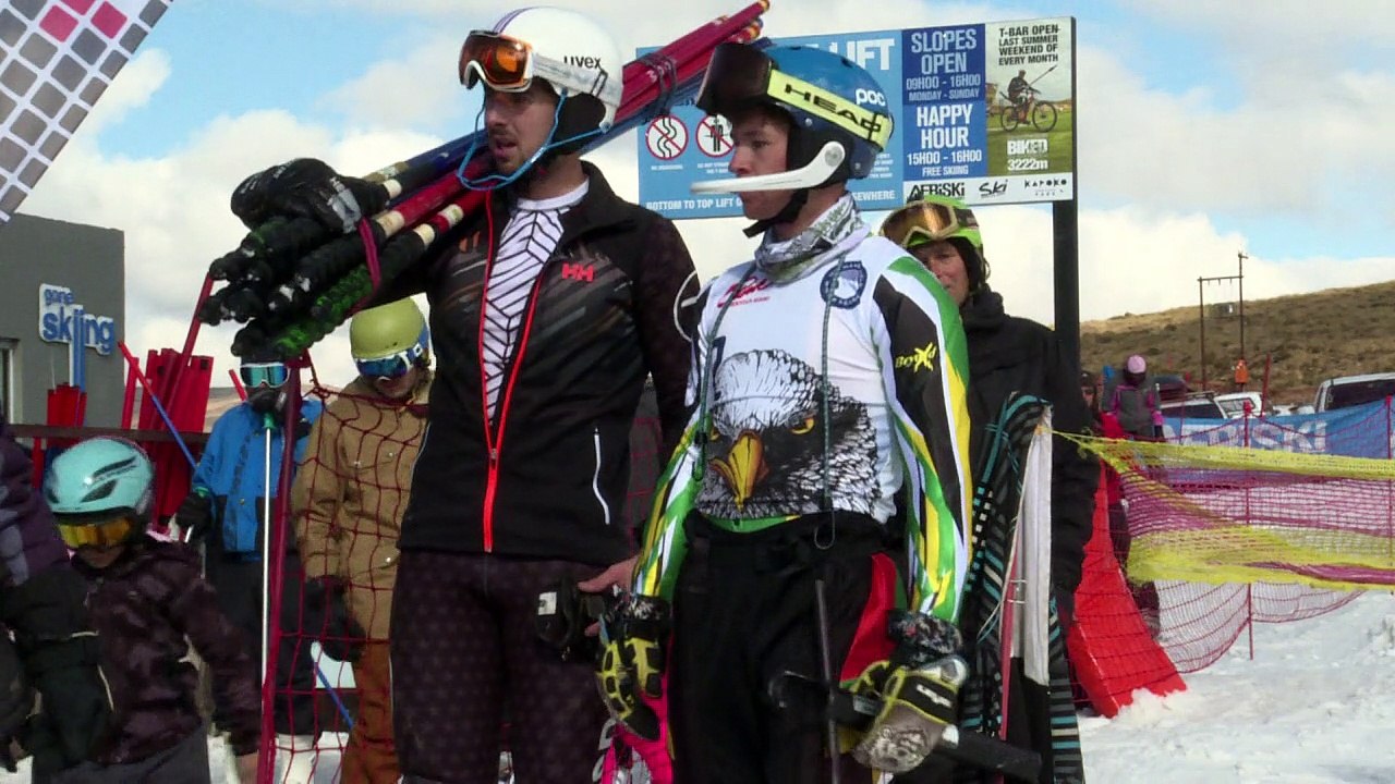 Skifahren auf Kunstschnee im Süden Afrikas