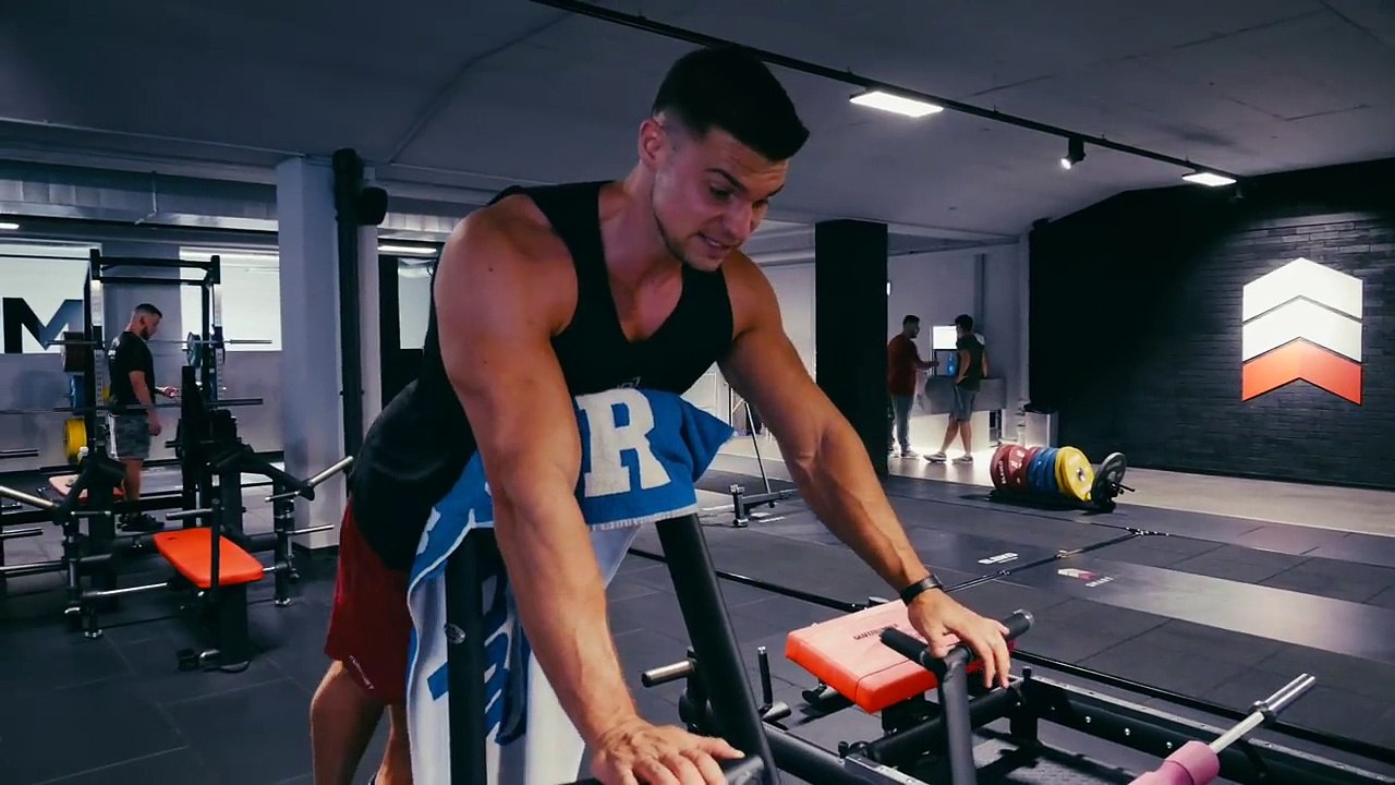 RÜCKEN WORKOUT! Komplettes Rücken Training  | SMARTGAINS