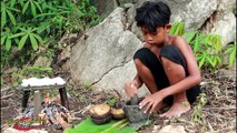 Primitive Technology - Cooking chicken on a rock - eating delicious