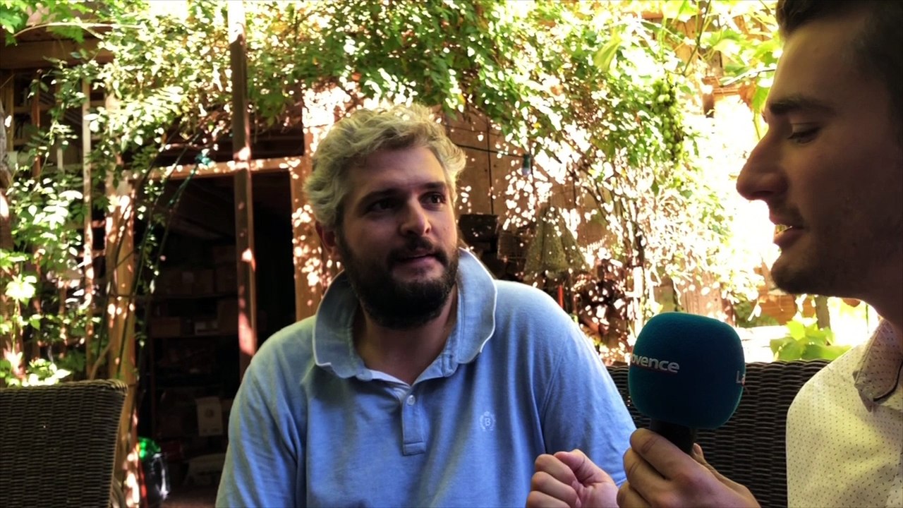 Tex et Pierre-Emmanuel Barré prennent le contrôle du JT des Festivals !