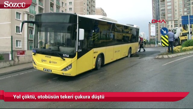 Yol çöktü, otobüsün tekeri çukura düştü