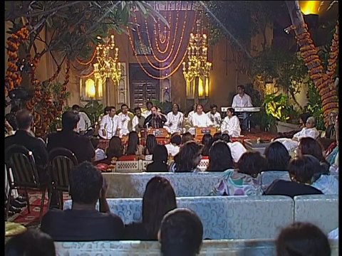 Aaj Rang Hai | Rahat Fateh Ali Khan | Qawwali | Amir Khusro | Virsa Heritage Revived | HD Video