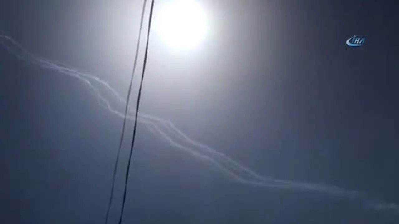 İsrail, Suriye Jetini Düşürdü- Netanyahu: "Hava Kuvvetlerimiz Golan'ın Güneyinde Sukhoi Tipi Savaş...