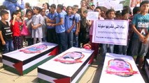 Gazzeli çocuklardan Beyt Hanun Sınır Kapısı'nda abluka protestosu - GAZZE