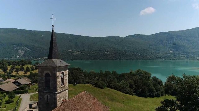 Vue d'ici : le lac d’Aiguebelette
