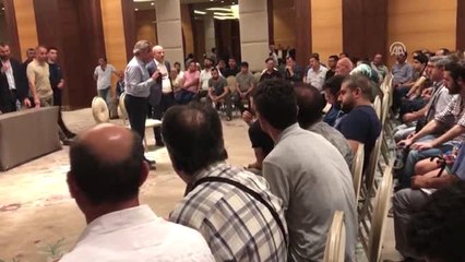 Belediye Başkanı Demircan Çöken Bina Sakinleri ile Bir Araya Geldi