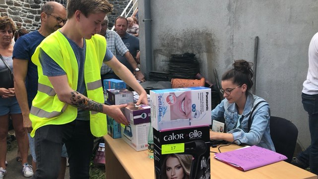 Gros succès pour la vente aux enchères du magasin Digital