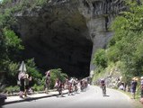 Le Tour de France de passage par la grotte du Mas-d'Azil