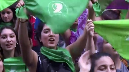 Argentine : le foulard vert pour le droit à l'avortement
