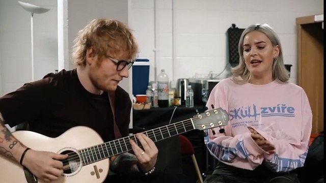 Anne-Marie & Ed Sheeran – 2002 Official Acoustic Video