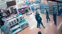 Pelea Walmart / Guardias vs Farderos ROUND #1