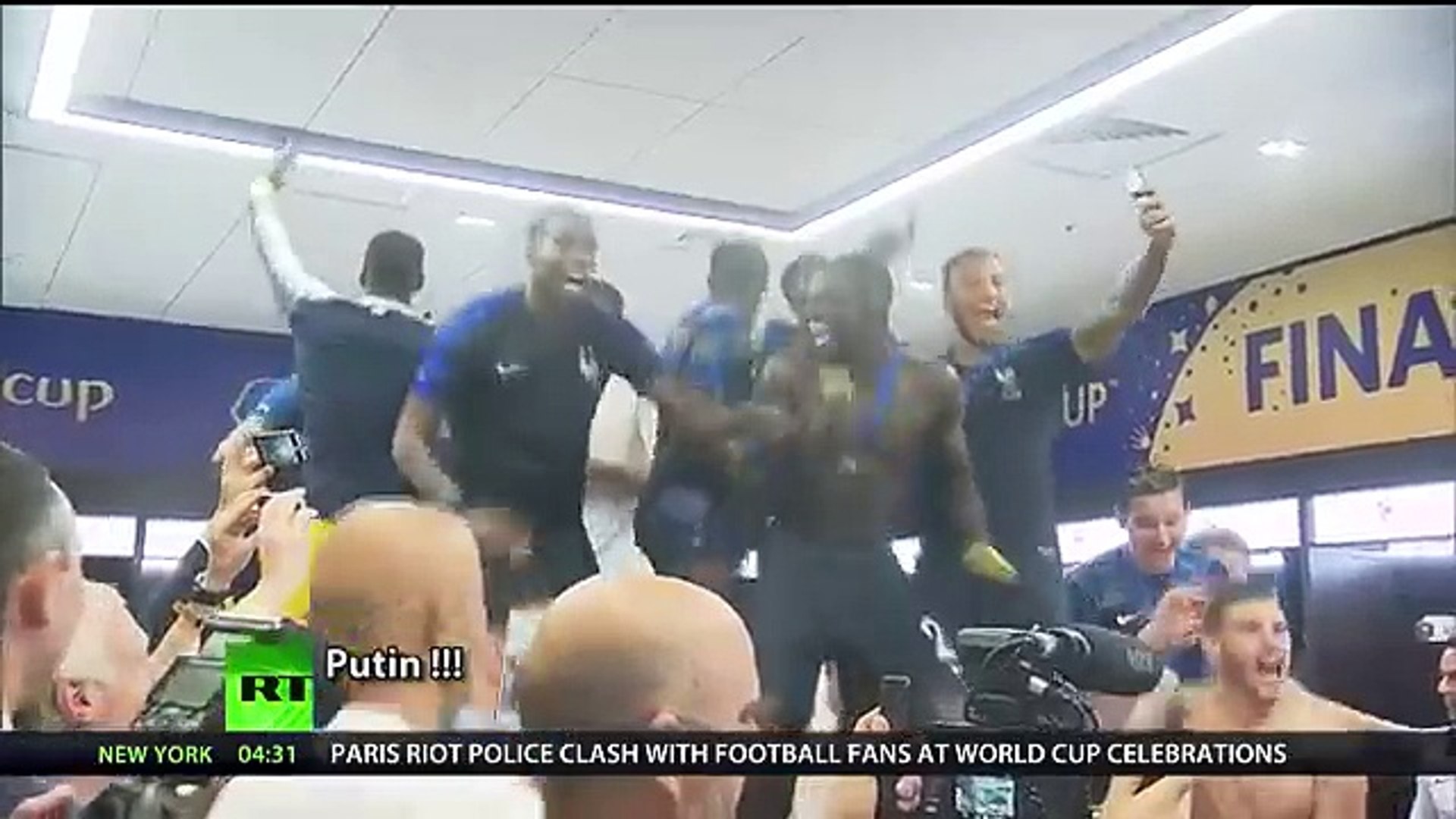 ⁣French Football Team Celebrates World Cup Victory With Song In Praise Of Putin